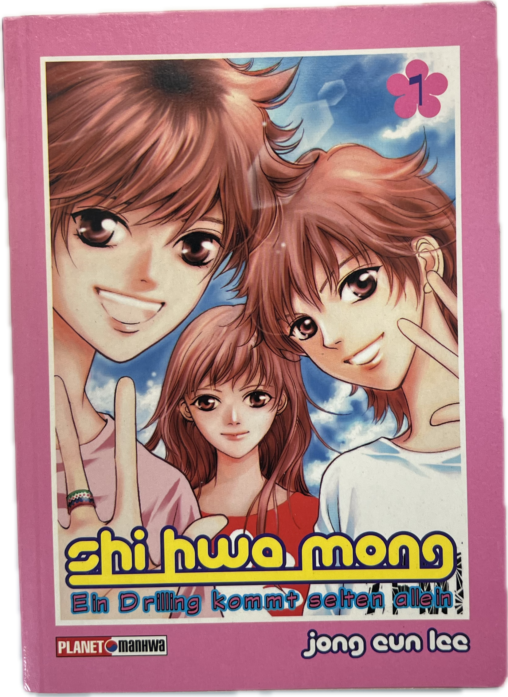 Shi Hwa Mong - Triplets rarely come alone 01