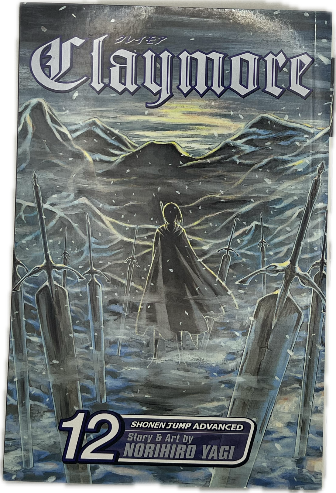 Claymore 12 Englisch | Manayga