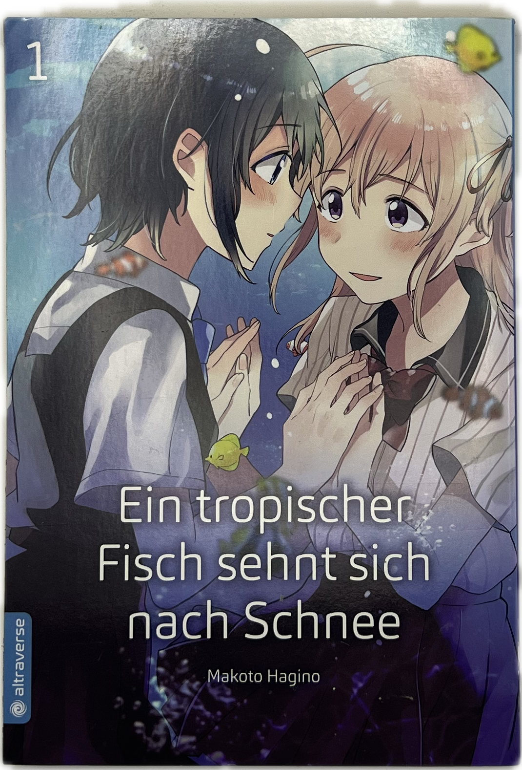 A tropical fish longs for snow 01