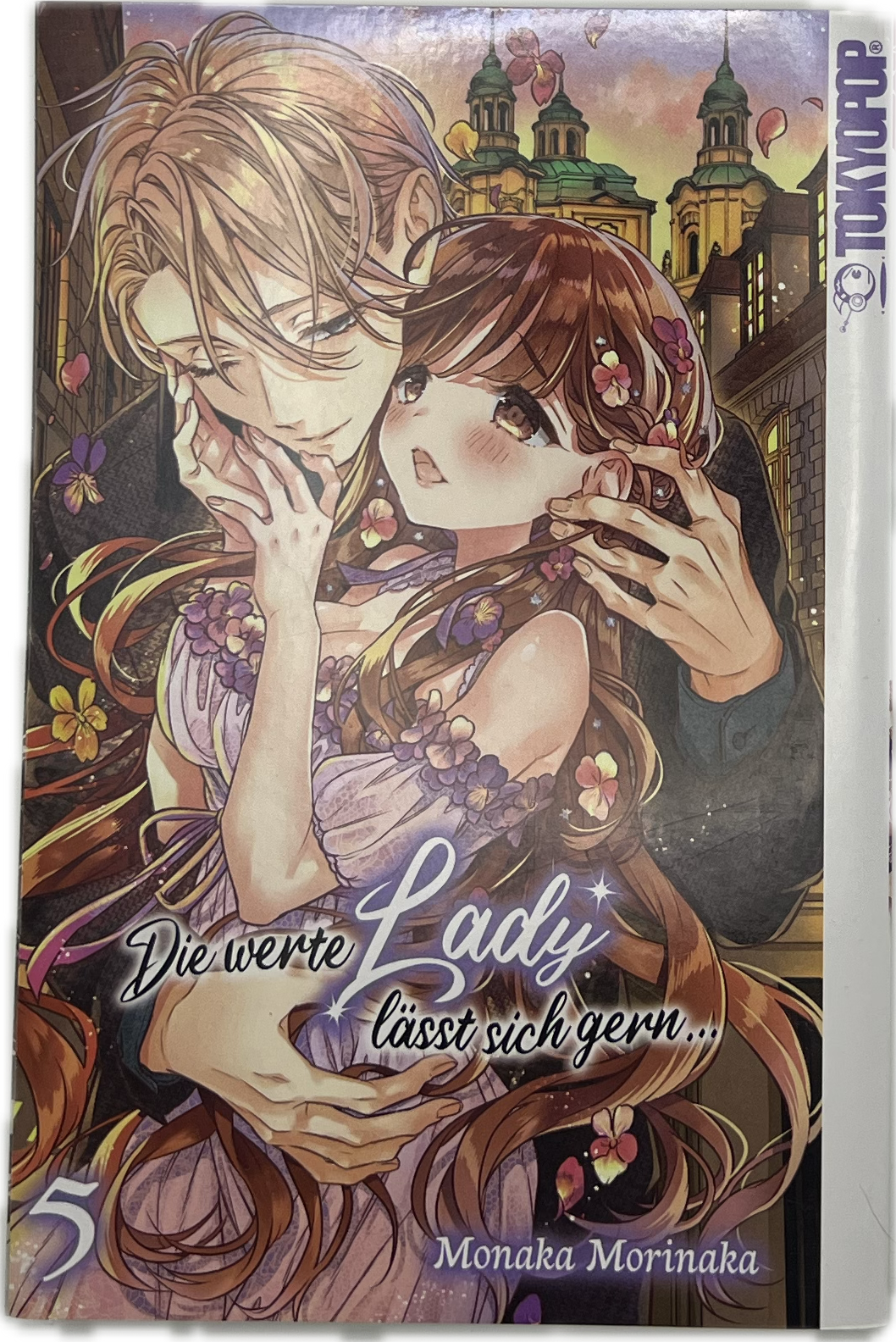 Die werte Lady lässt sich gern den Hintern versohlen 05