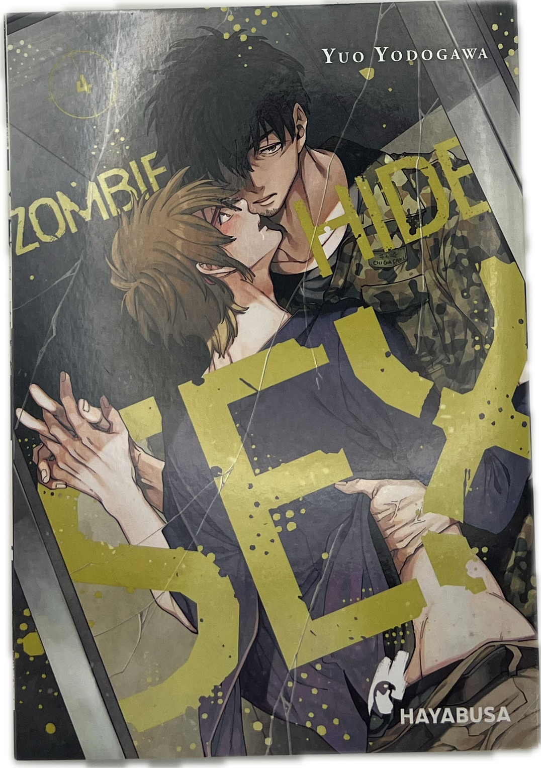Zombie Hide Sex 04