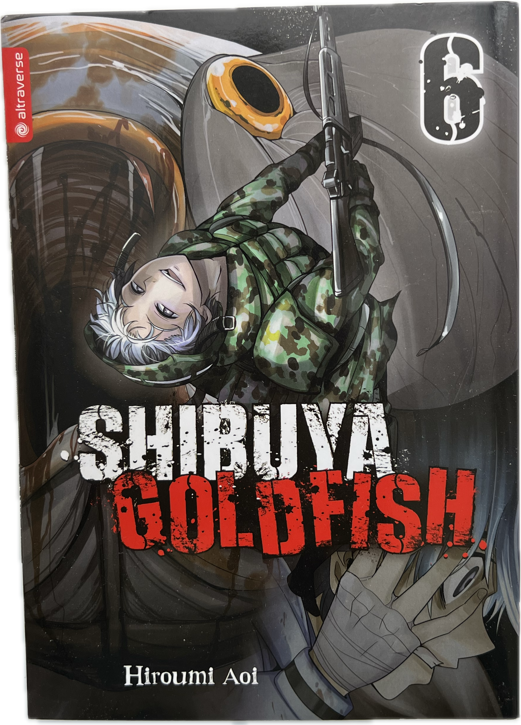 Shibuya Goldfish 06