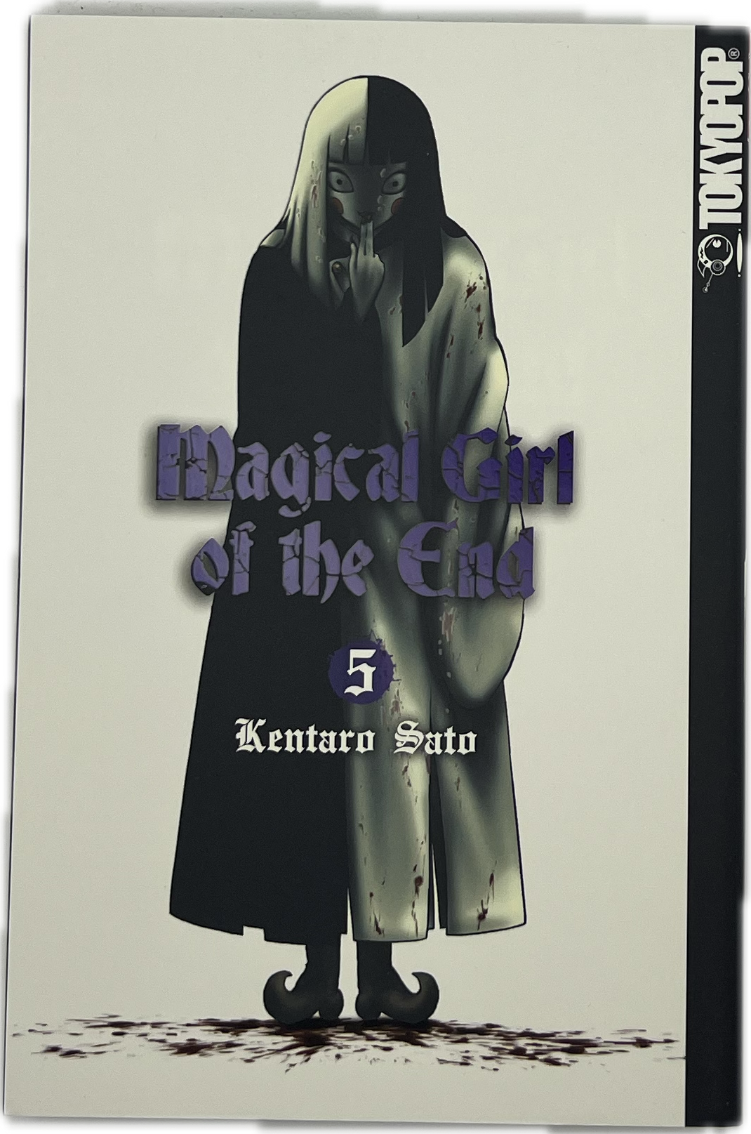 Magical Girl of the End 05